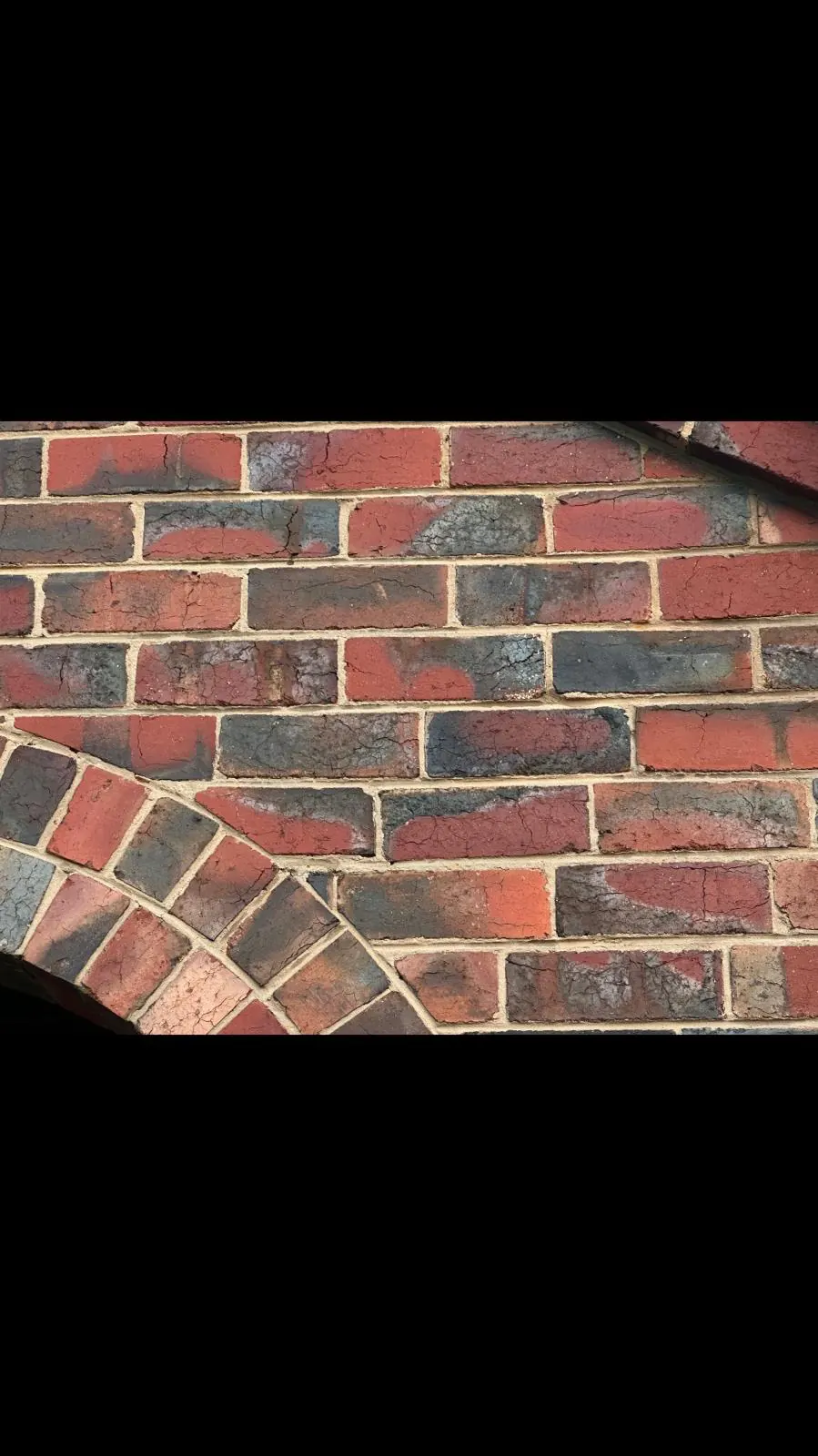 Red/Blue Clinkers at the Ali Recycled Bricks yard, photo 7